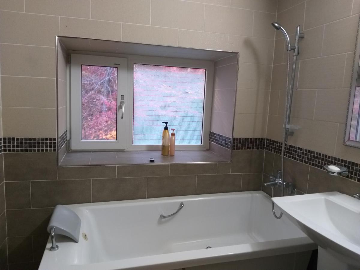 Sanaega Pension Villa Yangyang Dış mekan fotoğraf